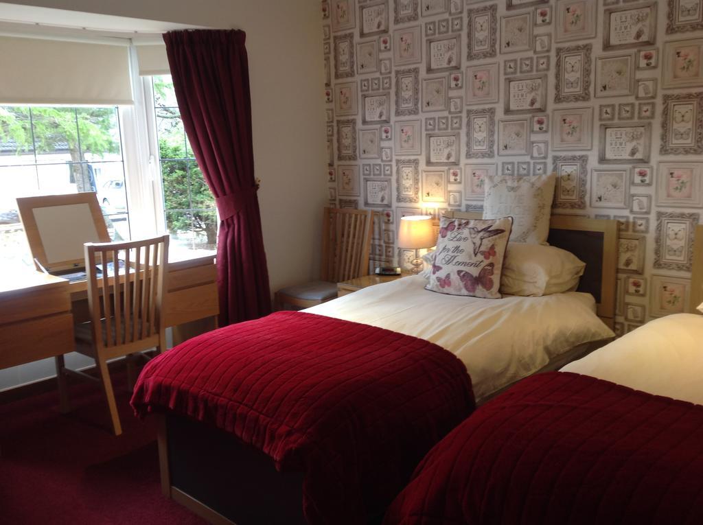 Dunroamin Bed And Breakfast Aviemore Exterior foto